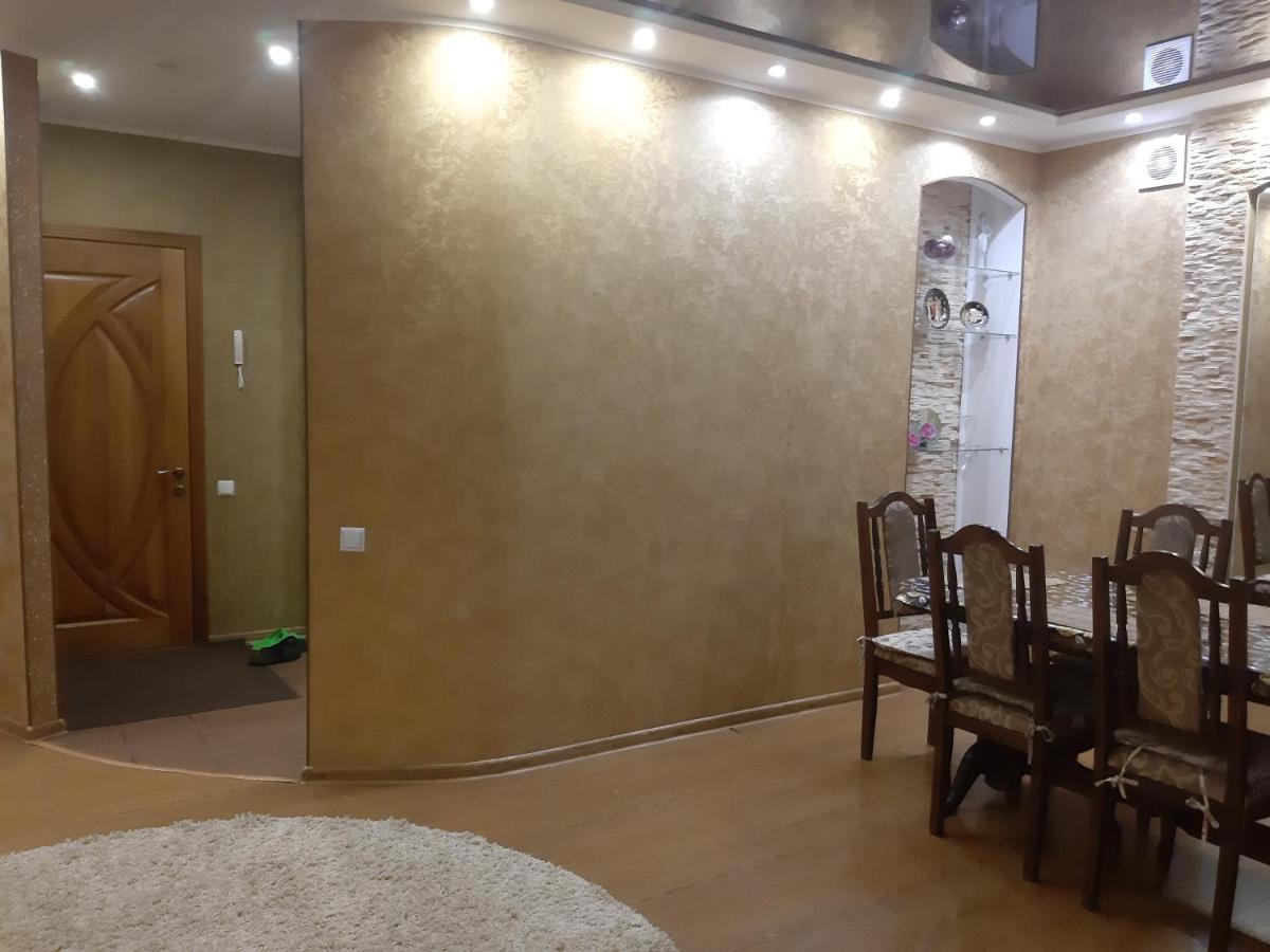 Lux Apartment City Center Mykolajiv Eksteriør bilde